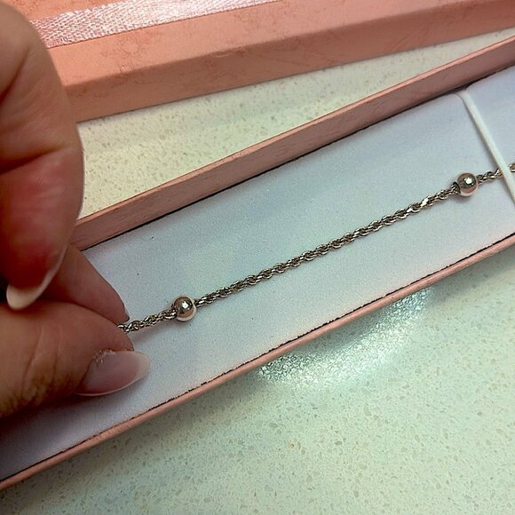 Sterling Silver 925 Italy Thin Chain Ball Bracelet - Picture 2 of 3